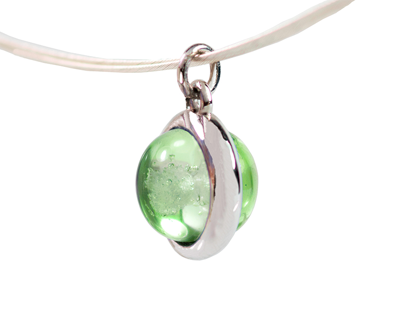 Colgante de plata "Esfera" con ADN mascota verde